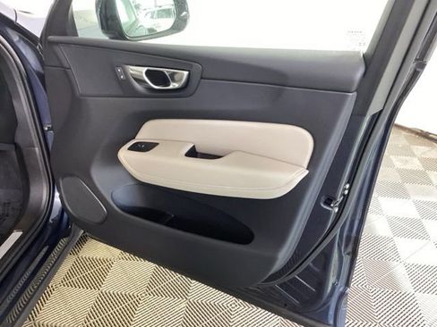New 2026 Volvo XC60 B5 Plus w/ Protection Package Premier image 22