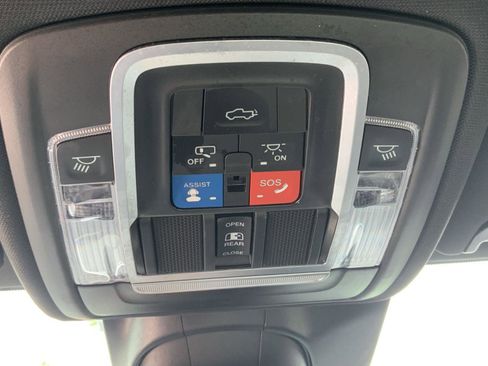Used 2022 RAM 2500 Laramie w/ Night Edition AWD/4WD image 55