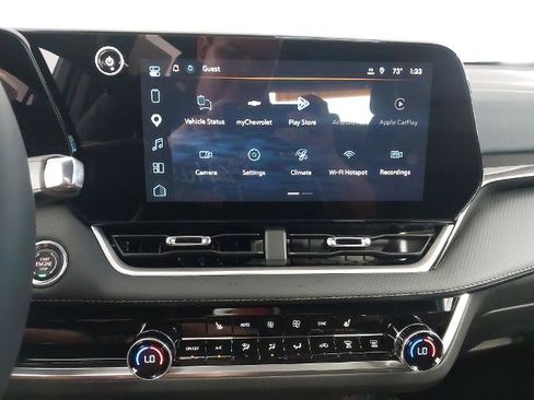 New 2027 Chevrolet Equinox LT w/ Convenience Package II FWD image 21