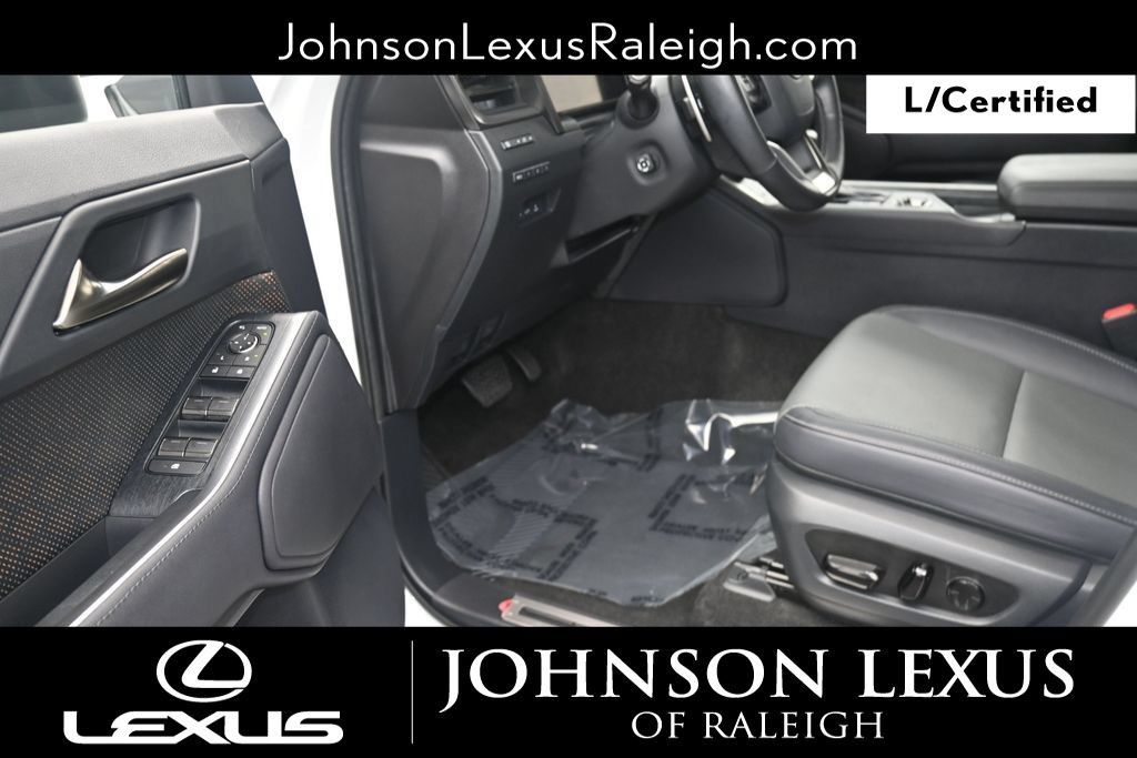 Certified 2024 Lexus GX 550 w/ Accessory Package (Z1) AWD/4WD image 11