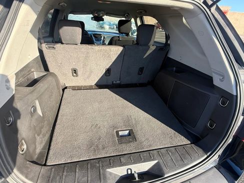 Used 2017 Chevrolet Equinox LT w/ Convenience Package image 11