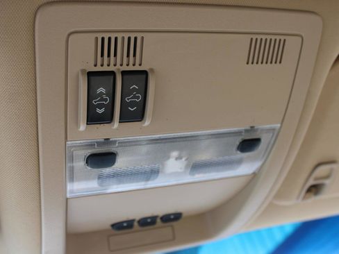 Used 2013 GMC Sierra 3500 Denali image 31