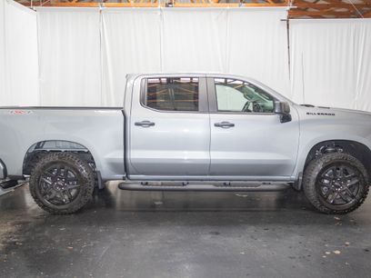 New 2026 Chevrolet Silverado 1500 Custom w/ Turbomax Blackout Package