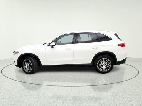 Certified 2025 Mercedes-Benz GLC 300 4MATIC image 14
