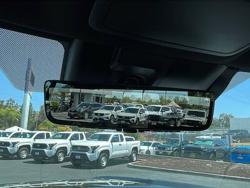 New 2026 Toyota Tundra Platinum AWD/4WD image 22
