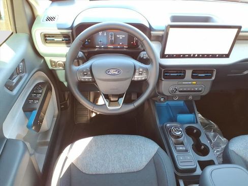 New 2025 Ford Maverick XLT w/ XLT Luxury Package image 6