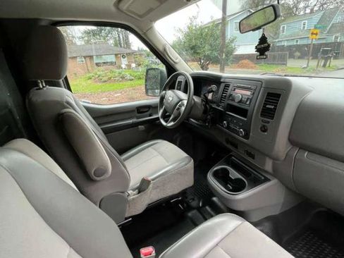 Used 2016 Nissan NV 1500 SV w/ Back Door Glass Package RWD image 8