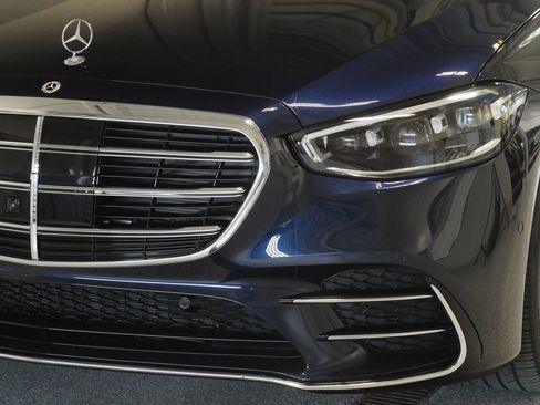 Used 2024 Mercedes-Benz S 580 4MATIC Sedan image 6