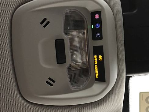 New 2026 Chevrolet Trax LT image 32