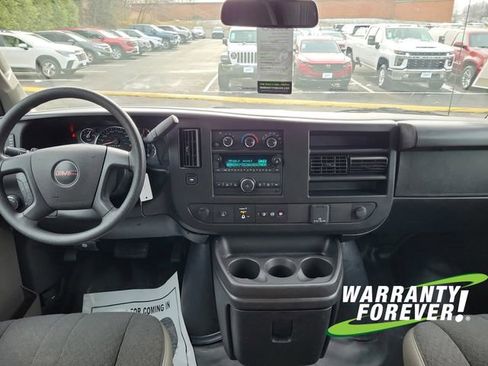 Used 2024 GMC Savana 2500 w/ Driver Convenience Package image 10