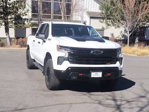 Used 2025 Chevrolet Silverado 1500 LT Trail Boss w/ Protection Package image 3