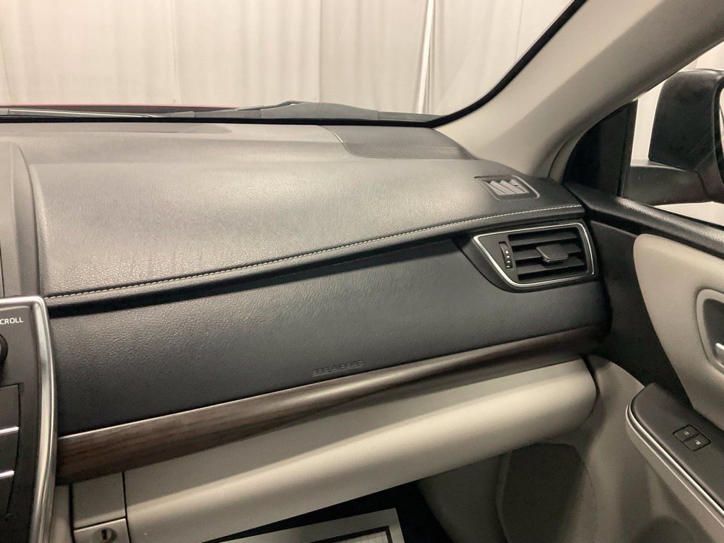 Used 2016 Toyota Camry LE FWD image 24