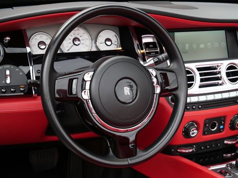 Certified 2017 Rolls-Royce Dawn image 16