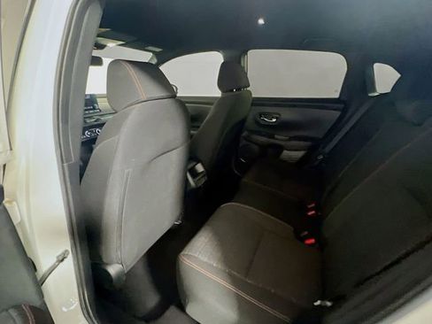 Used 2024 Honda HR-V Sport image 17