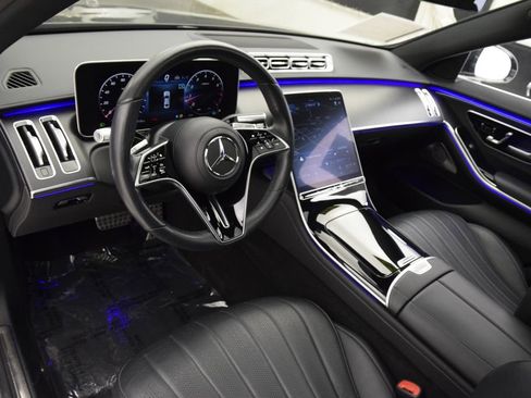 Used 2022 Mercedes-Benz S 500 4MATIC image 21