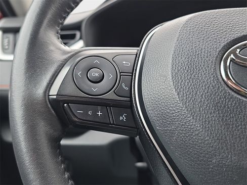 Used 2022 Toyota RAV4 Adventure image 19