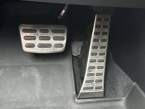 Used 2022 Kia Telluride SX w/ SX Prestige Package image 42