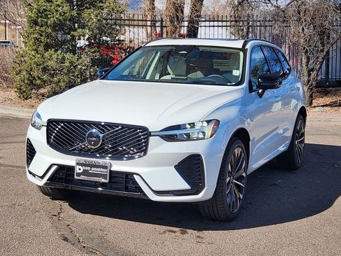 New 2026 Volvo XC60 T8 Ultra w/ Protection Package Premier image 22