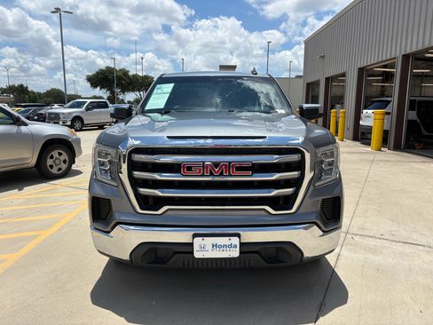 Used 2020 GMC Sierra 1500 SLE w/ SLE Value Package RWD image 3