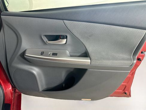 Used 2013 Toyota Prius V Three FWD image 38