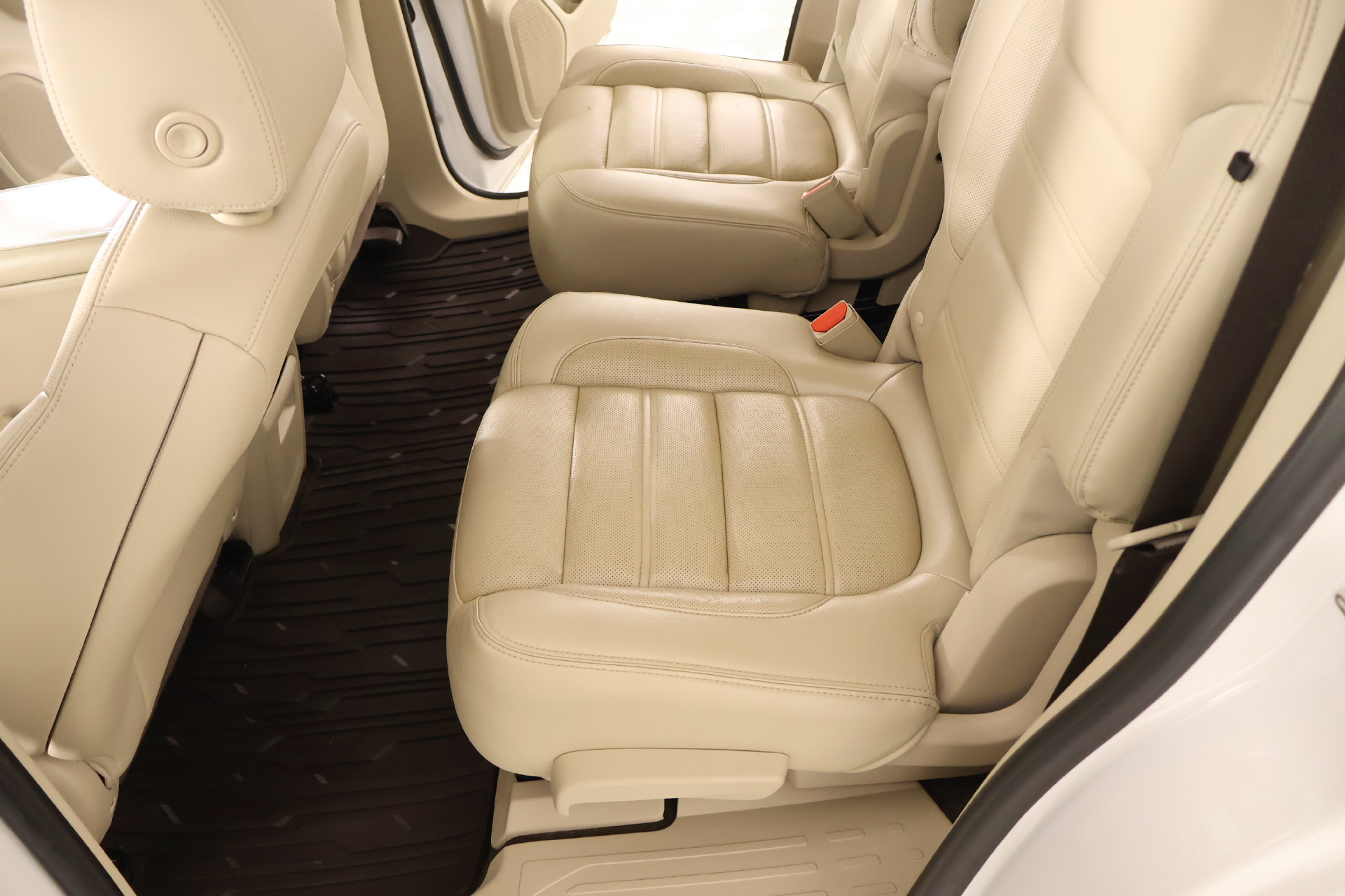 Used 2019 GMC Acadia Denali FWD image 12
