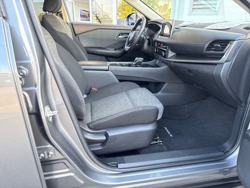 Used 2023 Nissan Rogue SV FWD image 35