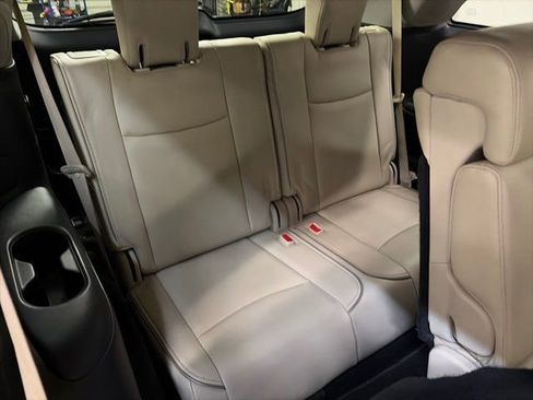 Used 2017 INFINITI QX60 AWD w/ Premium Plus Package image 33