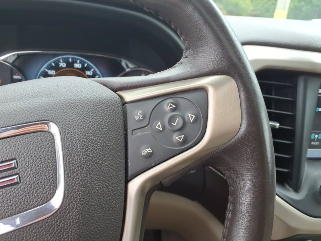 Used 2019 GMC Acadia Denali w/ Technology Package AWD/4WD image 39
