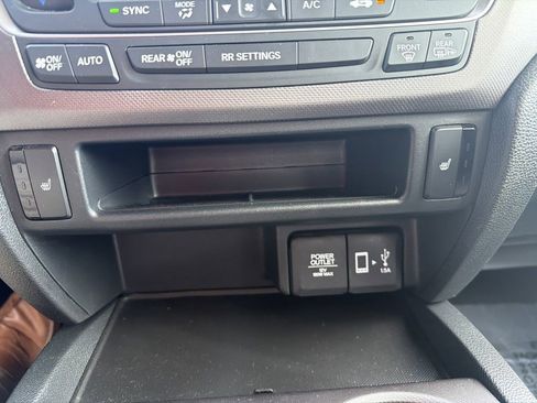Used 2023 Honda Ridgeline RTL image 19