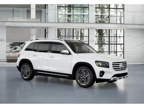 Used 2026 Mercedes-Benz GLB 250 image 29