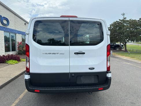 Used 2025 Ford Transit 250 Low Roof w/ Exterior Upgrade Package RWD image 5