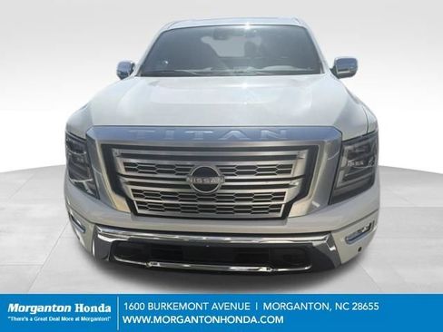 Used 2023 Nissan Titan Platinum Reserve w/ Moonroof Package AWD/4WD image 5