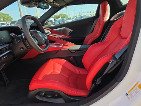 Used 2026 Chevrolet Corvette Stingray Preferred Conv w/ 2LT RWD image 11