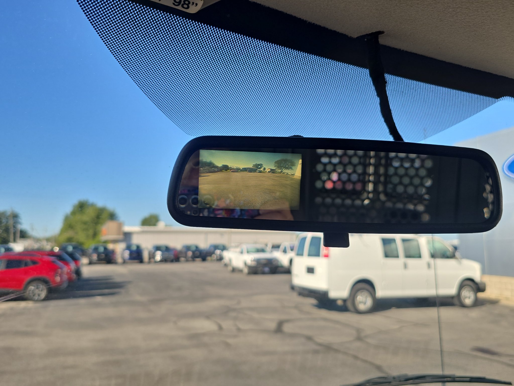 Used 2017 Chevrolet Express 2500 RWD image 24