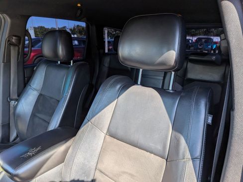 Used 2019 Jeep Grand Cherokee Altitude RWD image 15