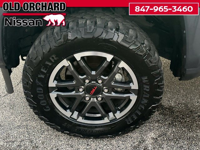 Used 2025 Toyota Tacoma TRD Sport AWD/4WD image 9