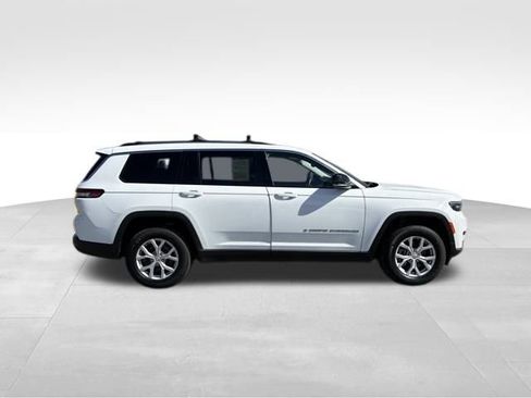 Used 2022 Jeep Grand Cherokee L Limited image 4