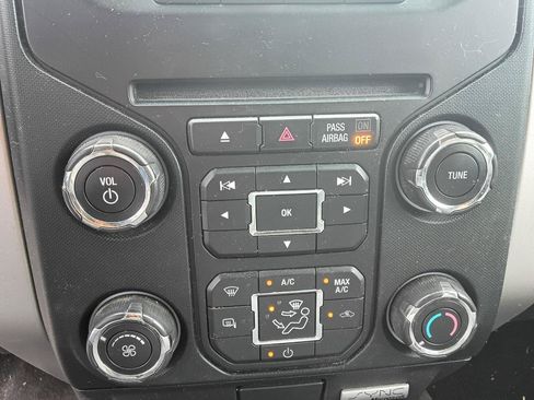 Used 2014 Ford F150 XLT w/ XLT Convenience Package AWD/4WD image 14