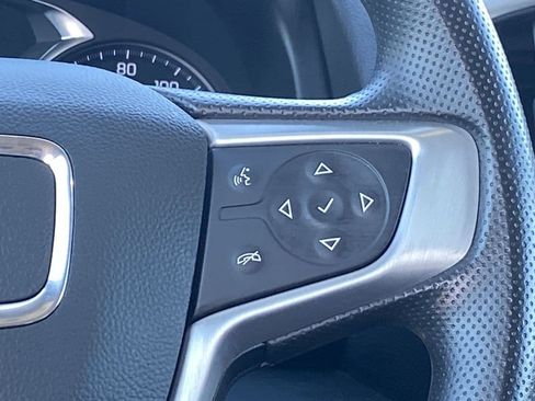 Used 2024 GMC Terrain SLE FWD image 26