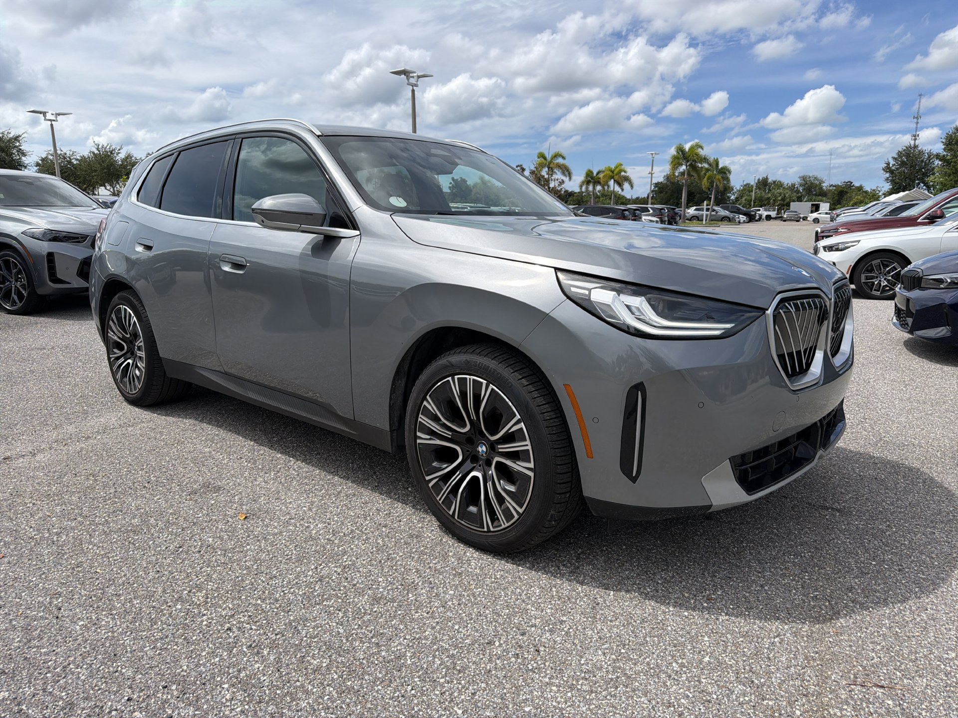 Used 2025 BMW X3 xDrive30i AWD/4WD image 1