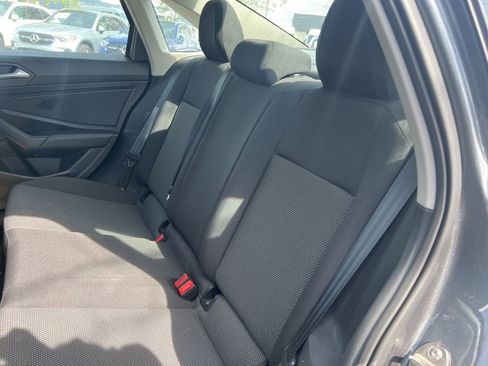 Used 2021 Volkswagen Jetta S image 12