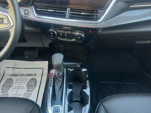 Used 2025 Chevrolet Trax ACTIV w/ Driver Confidence Package image 48