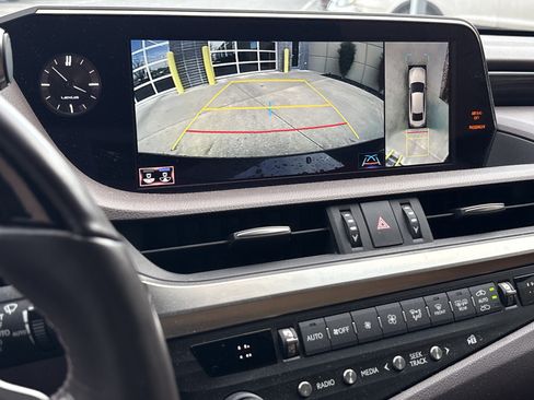 Certified 2019 Lexus ES 350 Luxury image 25