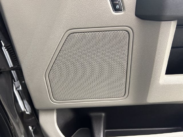 Used 2018 Ford F150 XL w/ Equipment Group 101A Mid AWD/4WD image 28