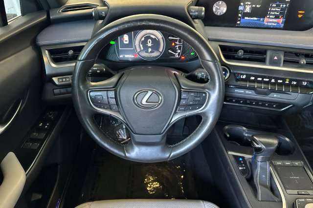 Used 2019 Lexus UX 250h w/ Premium Package AWD/4WD image 16