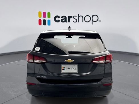 Used 2022 Chevrolet Equinox LS w/ LS Convenience Package image 4