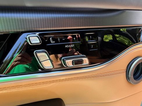 New 2026 Jeep Grand Wagoneer Summit AWD/4WD image 14