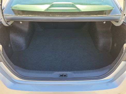 Used 2025 Nissan Altima 2.5 SR image 8