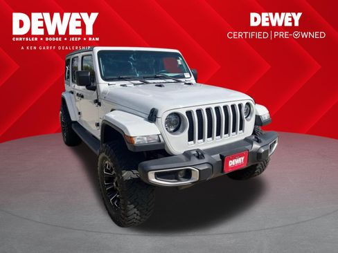 Certified 2018 Jeep Wrangler Unlimited Sahara AWD/4WD image 1