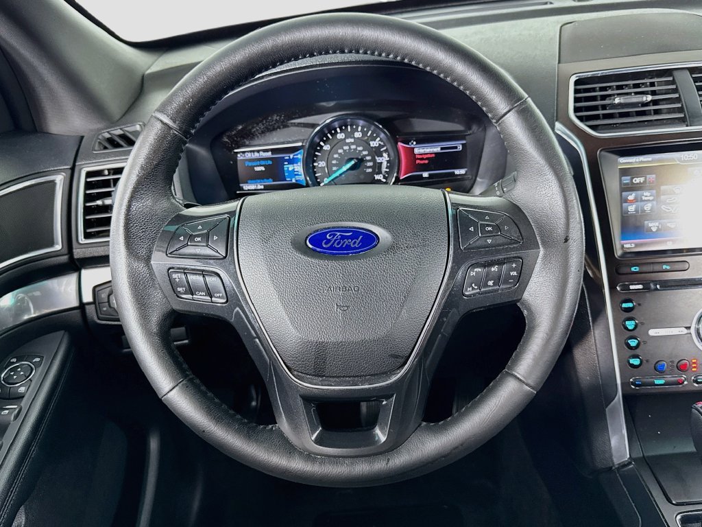 Used 2016 Ford Explorer Limited AWD/4WD image 26